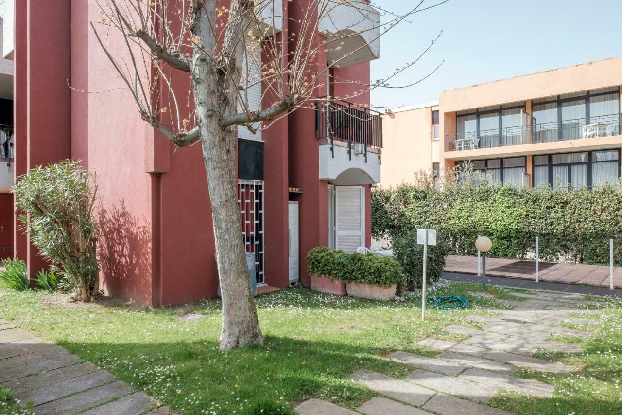 Residence Holiday Sirmione B8 Luaran gambar